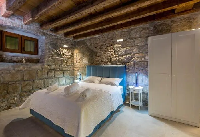 Royal Spa-latum