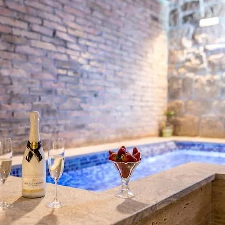 아파트 Royal Spa-latum