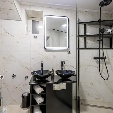 아파트 Royal Spa-latum